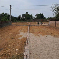 8Xxtr Sẵn Sổ Đẹp Lô Đất Tại Cẩm Lĩnh,Ba Vì,Hn. Cách Chợ Phòng Không 800M,Cách Đường Nhựa Xe Bus 1Km