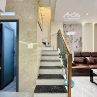 Cô Chú Năm Ký Gửi Bán Căn Nhà Giá Rẻ Hoà Hảo, P4, Q10. Giá Bán 3Tỷ450. Hẻm 4M5, Nhà 54M2