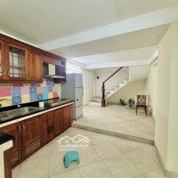 Nguyễn Thái Học, Oto 5 Tạ Đỗ Cửa, 20M Ra Phố, Hiếm Nhà Bán