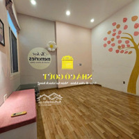 Cho Thuê Nhà Nguyên Căn - Thảo Điền -Q2 5,5 X 16 (Trệt, 2Lầu) 3 Phòng Ngủ- 4 Vệ Sinhđầy Đủ Nội Thất