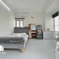 Cho Thuê Căn Hộ Ban Công Full Nội Thất Nhà Mới 100% Trung Tâm Quận 7 Yên Tĩnh An Ninh, Gần Q4 Q8