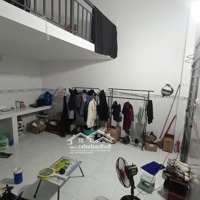 Phòng Trọ Mới Xây Đủ Các Tiện Nghi Giá 3 Triệu7 ( Đã Có Máy Lạnh Mới) Rộng Ở 3-4 Người Thoải Mái.