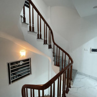 Bán Nhà 32M2 Giá Bán 2Tỷ 450 Triệu Ô Tô Cạnh Nhà, Sổ Đỏ Riêng Chuẩn Không Quy Hoạch Không Lỗi Phòng Thủy Nhà