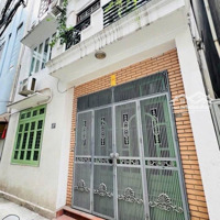 Bán Nhà Phân Lô Cầu Giấy 39M2*4 Tầng Mặt Tiền 7M Sổ Vuông Ngõ Rộng Gần Phố Hơn 8 Tỷ