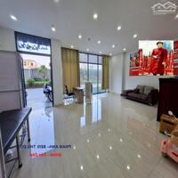 【Bán Gấp ] Nhà Mặt Phố Liền Kề Nguyễn Duy Trinh, Quận 2_ 74 m²_ Chưa đến 3 ty 2 _ 3 Tầng Kinh Doanh "Vàng.