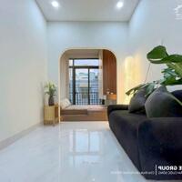 Cho thuê căn hộ ban công full nội thất mới keng ở Nguyễn Văn Đậu gần ĐH Văn Lang quận Bình Thạnh