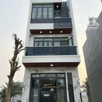 Bán Nhà 3 Lầu Gần Aeon Bình Dương Gía Cực Rẻ Chỉ 2Ty450