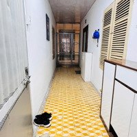 Cần Bán Căn Chung Cư Khu Đô Thị Định Công,An Ninh Đảm Bảo Đầy Đủ Tiện Tích,65M 2 Ngủ