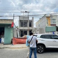 Bán Nhà Mới Xây Sắp Hoàn Thiện, Giá Siêu Rẻ ,Sổ Hồng Riêng Phường Định Hòa _ Tdm_Bd