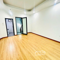 Nhà Mới Kính Koong, Phố Đông Thiên - Vĩnh Hưng - Ngõ Nông - Vài Bước Ra Phố - 30M2 - 5,85 Tỷ