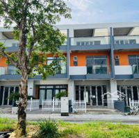 Nhà 3 Tầng ( Căn Thô ) Khu Đô Thị The Capella Nha Trang - Giá Chỉ 4.9Tỷ Bao Tất Cả
