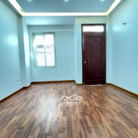 Bán Nhà Phố Nguyễn Đình Chiểu Hai Bà Trưng 44M 6 Tầng Thang Máy 12 Tỷ Gần Phố