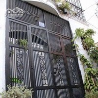 Bán Gấp Nhà Nguyễn Thị Minh Khai P Bến Nghé Q1. 49M2 Xây 2Tầng,Hẻm 5M.cách Chợ Bến Thánh Chỉ 3Phút