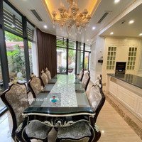 Bán Biệt Thự Dịch Vọng Gần Công Viên Cầu Giấy Xây 4 Tầng 1 Hầm Diện Tích 268M2 Giá Bán 71 Tỷ