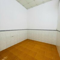 Bán nhà cấp 4 DT 100m2 hẻm xe hơi đường 385 gần Lê Văn Việt Q.9. Giá 6.9 tỷ