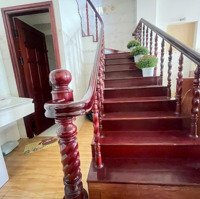 Bán Nhà 4 Tầng Hẻm Gần 2/4 Nha Trangdiện Tích82,8M2, Đất Vuông Vức, Vị Trí Đắc Địa Ngay Tttp, 5,8Ty Tlcc