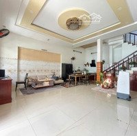 Bán Nhà 4 Tầng Hẻm Gần 2/4 Nha Trangdiện Tích82,8M2, Đất Vuông Vức, Vị Trí Đắc Địa Ngay Tttp, 5,8Ty Tlcc