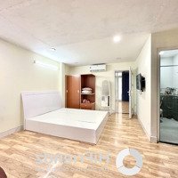 Căn Hộ 2 Phòng Ngủ 2 Vệ Sinhfull Nội Thất, Phù Hợp Ở Nhóm Từ 4-5 Người, Toà Nhà Thang Máy, Ngay Võ Thị Sáu Q3