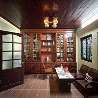 Bán Nhà Trần Quốc Hoàn - Cầu Giấy- Pl Ô Tô Tránh - Lô Góc 3 Thoáng, Đt 55M, X5T,Mặt Tiềnkhủng, 18.3 Tỷ