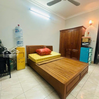 Tôi Cần Bán Nhà Phố Nguyễn Ngọc Vũ - 63M2 - 11,9 Tỷ - Ngõ Rộng,Gần Phố - Vị Trí Siêu Đẹp
