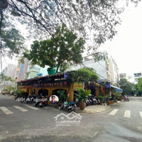 Nhà Góc Ngay 2 Mặt Tiền Đường 10M Phường Tân Sơn Nhì, Quận Tân Phú (Dt: 10X18M Cấp 4). Giá: 25.9 Tỷ