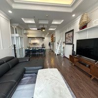 Chính Chủ Cần Bán Căn Hộ 3 Phòng Ngủ Tại Royal City, Diện Tích 136M2 Tầng Trung Hướng Đông Bắc !