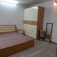 Cho thuê căn hộ tầng 4 Phố Tạ Quang Bửu, 65m2, 2 ngủ, 7.5 Triệu
