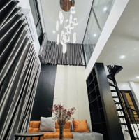 Lò Đúc- Ô Tô Đỗ Cửa- Kinh Doanh Đỉnh-Thang Máy- 39M2- Nhỉnh 12 Tỷ