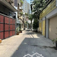 Nhà Cấp 4 - Gần Nguyễn Tuyển - P. Bình Trưng Tây