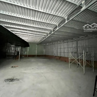 Cho Thuê Nhà Xưởng Tổng Diện Tích 470M2 , Giá Chỉ 25 Triệu/Tháng Gần Ngã Tư Bình Phước
