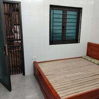 Cho thuê nhà nguyên căn mới 162 Khương Trung 3 tầng x 35m2, 3 ngủ, 3 WC, 10 Triệu