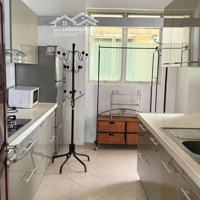Cho Thuê Căn Hộ Cc 4 Phòng Ngủ 2 Vệ Sinh 152M2 Tại Ciputra, 25 Triệu Vnd