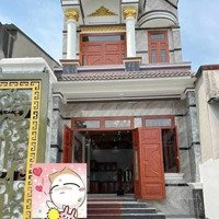Nhà Thái Hòa Mới 100.Sân Xe Hơi..3 Phòng Ngủ.