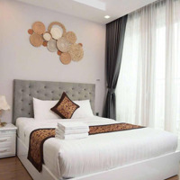 Chính Chủ Gửi Bán Ch Studio View Hồ-Đn-Full Nội Thất-26,2M2- Giá Bán 1,95 Tỷ-Vinhomes Greenbay