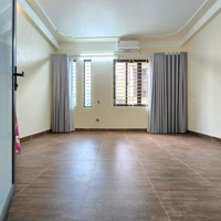 Bán Nhà Đẹp Phố Hoa Lâm, Việt Hưng, Long Biên, Hà Nội, 5,6 Tỷ, 31M2, Gần Ô Tô Tránh