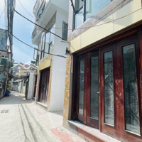 Nhà Mới Đường Phú Diễn - Gần Đường Hồ Tùng Mậudiện Tích45M2 Xây 5 Tầng Nhỉnh 9 Tỷ - Ô Tô Đỗ Cửa -Lô Góc