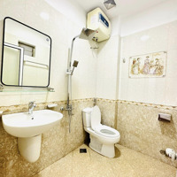 Chính Chủ Cho Thuê Ch Cc Học Viện Quốc Phòng Đường Võ Chí Công, Tây Hồ, 3 Ngủ, 2 Wc, Đủ Đồ 16 Triệu/Th.