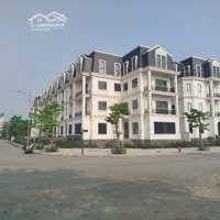 Gấp Bán Bt Góc Mặt Tiền Rộng 35M , 260 Triệu, Rộng 269M2 Tại Jade Square