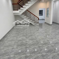 Nhà Đẹp 1 Trệt 1 Lầu Mặt Tiền Đường Nguyễn Ái Quốc Gần Công An Tp Giá Chỉ 21 Triệu/Tháng