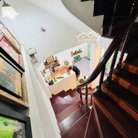 Nhà Trương Công Giai Cầu Giấy Gần Phố Ngõ To 3T 38M2Mặt Tiền7M 3 Mặt Thoáng Nội Thất Đẹp Ở Ngay 8.8 Tỷ