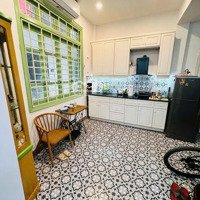 Nhà Trương Công Giai Cầu Giấy Gần Phố Ngõ To 3T 38M2Mặt Tiền7M 3 Mặt Thoáng Nội Thất Đẹp Ở Ngay 8.8 Tỷ