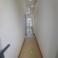 Nhà lầu 3 phòng ngủ, cách Chợ Bình Thủy 300m