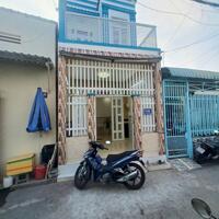 Nhà lầu 3 phòng ngủ, cách Chợ Bình Thủy 300m