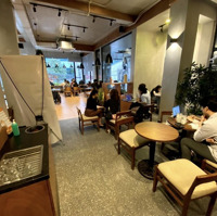 Bán Nhà Mặt Phố Trần Đại Nghĩa , 200M , 8.5M Mặt Tiền , Giá Chỉ 100 Tỷ Dòng Tiền Cao , Kinh Doanh