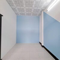 Nhà lầu hoàn công cách trường đại học Cần Thơ 500m