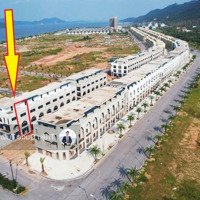 Cắt Lỗ Hơn 1 Tỷ Căn Shophouse 100M2 View Biển Tại Sonasea Vân Đồn Giá Chỉ 5,6 Tỷ