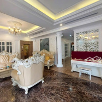 Biệt Thự Việt Hưng, Siêu Vị Trí Cực Vip, Vỉa Hè Rộng, Đường 15M: Diện Tích: 235M; 4T; Mt13M