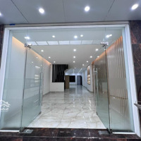 Bán Nhà Nguyễn Khuyến Văn Quán: 90M/4.5M Mặt Tiền - Kinh Doanh Tốt - Giá Rẻ Nhất Khu Chỉ 28 Tỷ