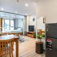 Thuê Ngay 1 Phòng Ngủban Công, Cửa Sổ Thoáng Gần Sân Bay Ngay Đường Huỳnh Văn Bánh,Phú Nhuận. Liên Hệ: 0347952814