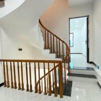 Nhà To Xây Mới 5 Tầng, Mặt Ngõ Chính, Hướng Đ-N, Ô Tô Đỗ Gần Tại Hữu Hoà- Tả Thanh Oai. Giá Bán 4,68 Tỷ